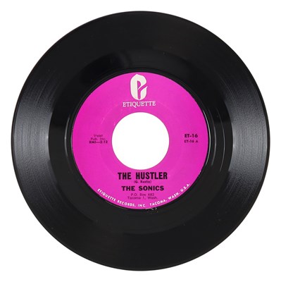 Lot 149 - THE SONICS – THE HUSTLER US ETIQUETTE 7” (ET-16)