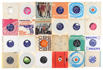 Lot 882 - 60'S POP, BEAT, ROCK, STONES, BEATLES 7" COLLECTION