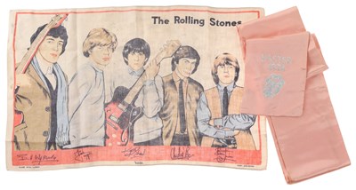 Lot 303 - ROLLING STONES - MEMORABILIA INC TEA TOWEL / CONCERT SCARF.