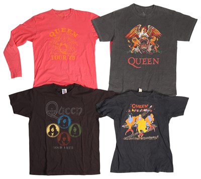 Lot 372 - QUEEN - T-SHIRT AND CLOTHING COLLECTION.