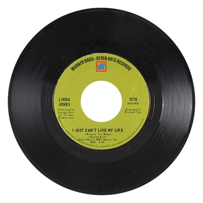 Lot 147 - LINDA JONES – I JUST CAN'T LIVE MY LIFE US WARNER BROS.-SEVEN ARTS RECORDS 7” (7278)