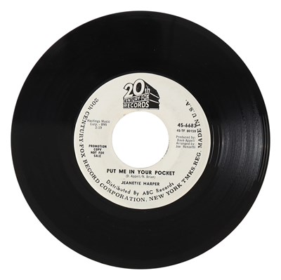 Lot 261 - JEANETTE HARPER – PUT ME IN YOUR POCKET C/W TO BE LOVED US 20TH CENTURY-FOX RECORDS 7” DEMO (45-6683)