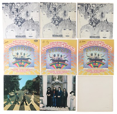 Lot 902 - THE BEATLES USA & CANADA ORIGINAL LP PACK + HEY JUDE VARIANTS