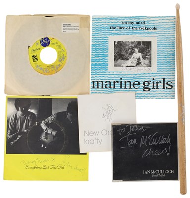 Lot 235 - NEW WAVE / INDIE SIGNED MEMORABILIA INC PETER HOOK / ECHO AND THE BUNNYMEN.