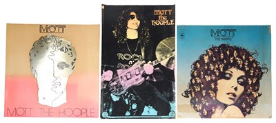 Lot 173 - MOTT THE HOOPLE - POSTERS AND SHOP DISPLAY BOARD.