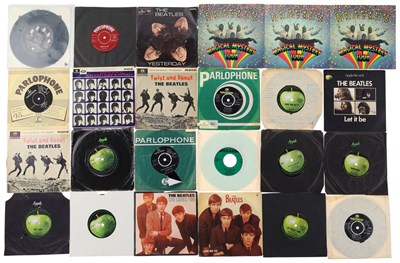 Lot 1030 - THE BEATLES 7" SINGLES, MAGICAL MYSTERY EP, RED PARLOPHONE + SPARE SLEEVES