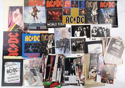 Lot 341 - AC/DC - LARGE COLLECTION OF MAGAZINE AND NEWSPAPER CUTTINGS / CLIPPINGS.