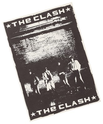 Lot 510 - THE CLASH - JOE STRUMMER SIGNED ORIGINAL SANDINISTA PRESS KIT.