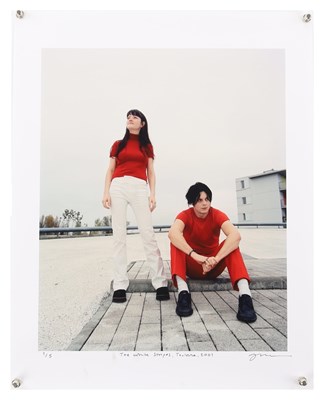 Lot 134 - THE WHITE STRIPES - PHOTOGRAPHER SIGNED LIMITED EDITION PRINT.