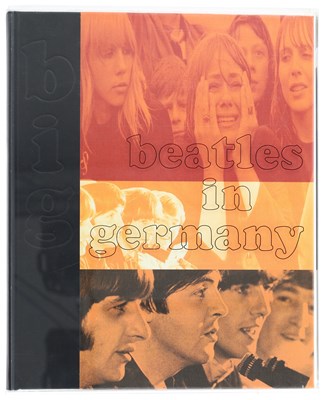 Lot 222 - THE BEATLES - IN GERMANY - GUNTER ZINT, TONY SHERIDAN SIGNED GENESIS PUBLICATIONS BOOK.