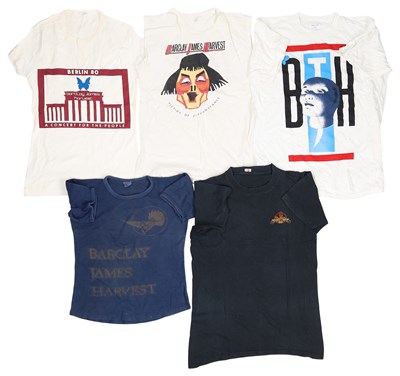 Lot 76 - BARCLAYS JAMES HARVEST T-SHIRT COLLECTION.