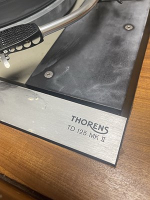 Lot 37 - THORENS TD-125 MKII TURNTABLE.