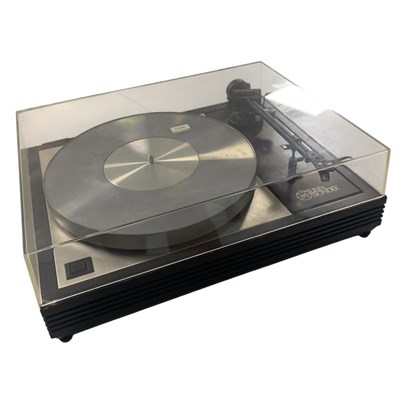 Lot 38 - LINN SONDEK LP-12 TRANSCRIPTION TURNTABLE.