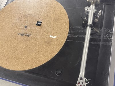 Lot 46 - REGA PLANAR 5 (P5) TURNTABLE.