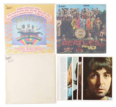 Lot 4 - THE BEATLES - LP PACK
