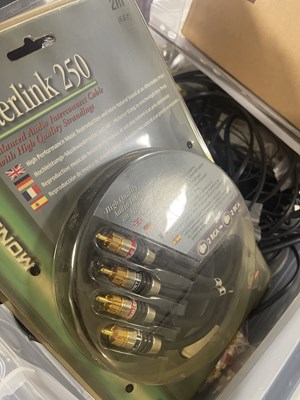 Lot 41 - VINTAGE AUDIO / VIDEO EQUIPMENT, CASSETTES & ACCESSORIES.