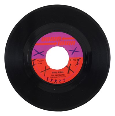Lot 127 - THE ISRAELITES - 'MOMMA MOMMA' 7" - UK DOWN TOWN 1969