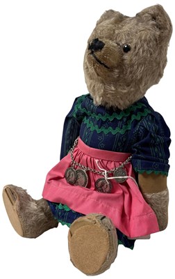 Lot 17 - SCHUCO YES/NO TEDDY BEAR CIRCA 1950
