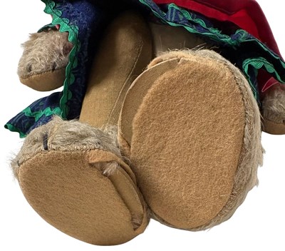 Lot 17 - SCHUCO YES/NO TEDDY BEAR CIRCA 1950