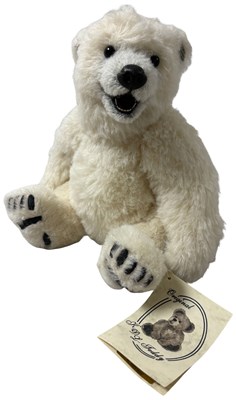Lot 20 - KARIN DE LORENZO 'PUTZ' LIMITED EDITION BEAR