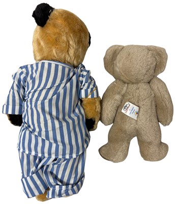 Lot 21 - FOUR COLOUR BOX BEARS