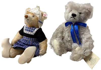 Lot 25 - STEIFF MEISJE AND MERCEDES BENZ BEARS