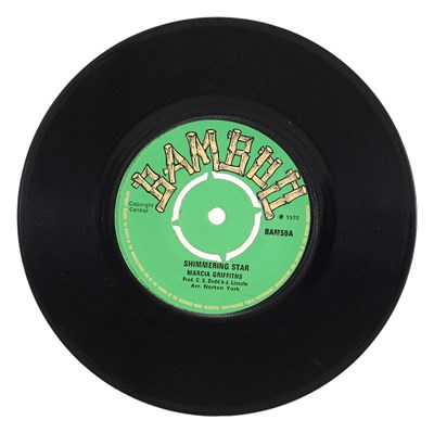 Lot 146 - MARCIA GRIFFITHS - 'SHIMMERING STAR / MUN-DUN-GU' 7" - UK BAMBOO 1970