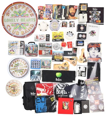 Lot 159 - THE BEATLES - ASSORTED MEMORABILIA AND EPHEMERA.
