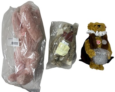 Lot 30 - THREE STEIFF BEARS