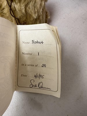 Lot 42 - MIXED BEAR COLLECTION
