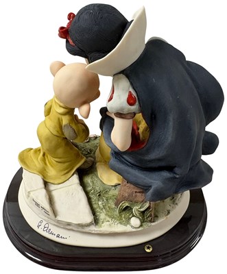 Lot 43 - GIUSEPPE ARMANI DISNEY SNOW WHITE AND DOPEY SCULPTURE
