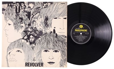 Lot 77 - THE BEATLES - REVOLVER LP (MONO 2ND PRESSING - PMC 7009 - 606-2)