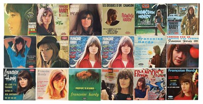 Lot 73 - FRANCOISE HARDY FRENCH VOGUE RECORDS 7" PACK