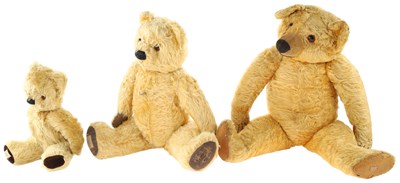 Lot 69 - THREE VINTAGE CHAD VALLEY BEARS