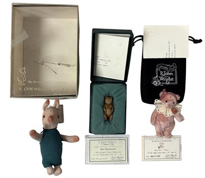 Lot 89 - R. JOHN WRIGHT PACK