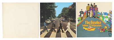 Lot 84 - THE BEATLES - LP PACK