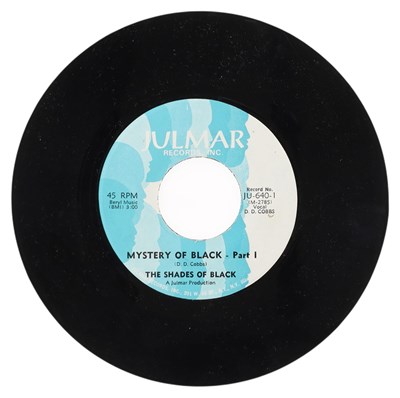 Lot 82 - THE SHADES OF BLACK - MYSTERY OF BLACK 7" (JU-640 - US COPY)