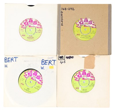 Lot 196 - GAS UK 7" COLLECTABLES INCLUDING BILLY GENTLE