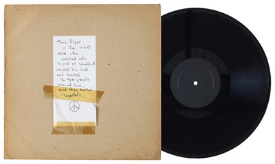 Lot 238 - JIMI HENDRIX THIS FLYER RARE PRIVATE PRESSING LIVE LP