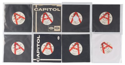 Lot 373 - THE BEACH BOYS UK RED / WHITE CAPITOL 7" DEMOS PACK