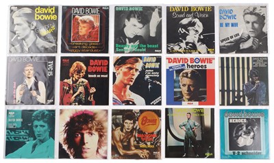 Lot 415 - DAVID BOWIE OVERSEAS 7" PACK