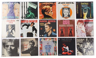 Lot 417 - DAVID BOWIE OVERSEAS 7" PACK