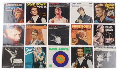 Lot 418 - DAVID BOWIE OVERSEAS 7" PACK