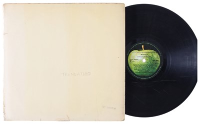 Lot 125 - THE BEATLES WHITE ALBUM LP LOW NUMBER UK ORIGINAL (0000108)