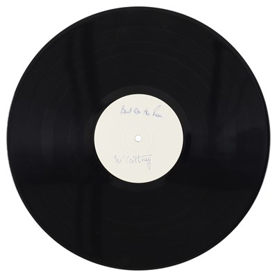 Lot 127 - PAUL MCCARTNEY & WINGS - BAND ON THE RUN LP (TEST PRESSING - YEX 929-1/YEX 930-1)