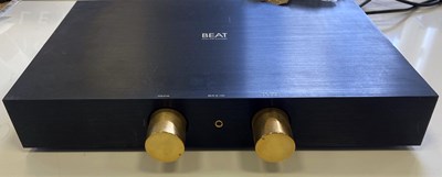 Lot 3 - BEAT B-100 AMPLIFIER.