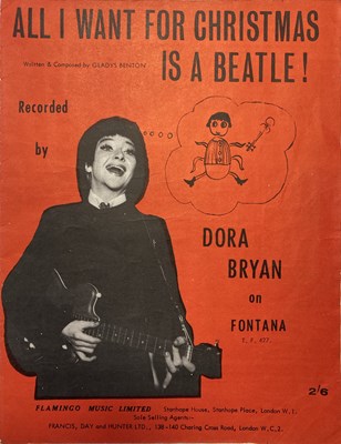 Lot 467 - BEATLES MEMORABILIA - INC 1960S COLLECTABLES AND MAGAZINES.