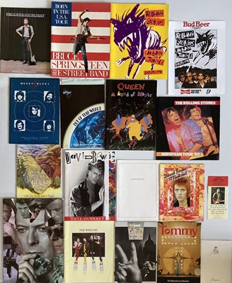 Lot 92 - CONCERT PROGRAMMES - DAVID BOWIE / ROLLING STONES.